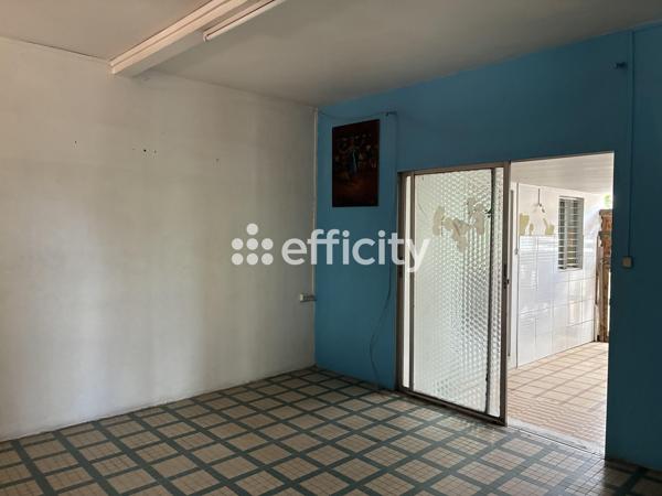 Maison
         10 pièces
        - 210 m² Exclusivité 490 000 € *