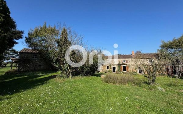 Maison à vendre    7 pièces •  Jard-sur-Mer