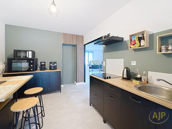 Maison à vendre Challans - 6 pièces, 106m² avec 5 chambre(s) à 275 000€ - AJP Immobilier Challans