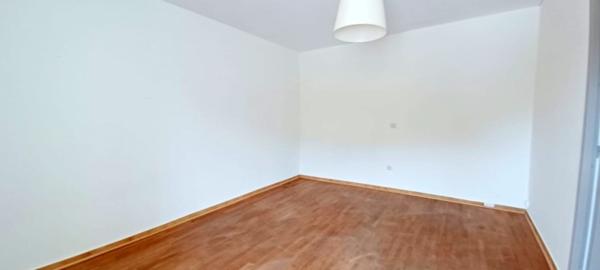 Léaz (01200) maison avec jardin