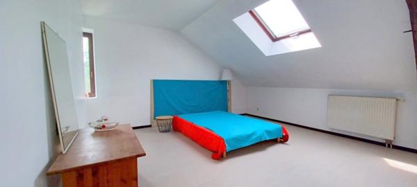 Léaz (01200) maison avec jardin