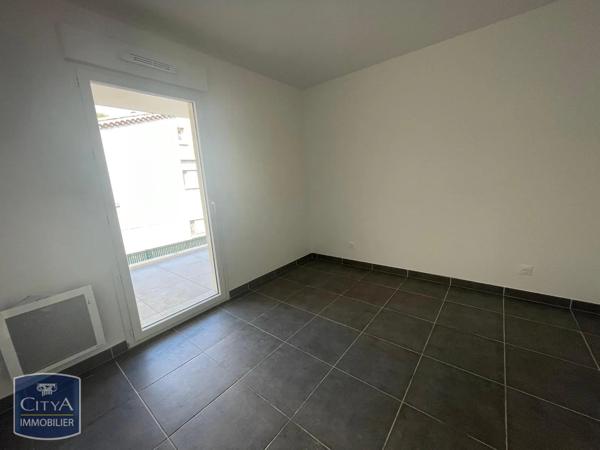 Appartement à louer 3 pièces 63.4m² Villeneuve-lès-Avignon (30400)