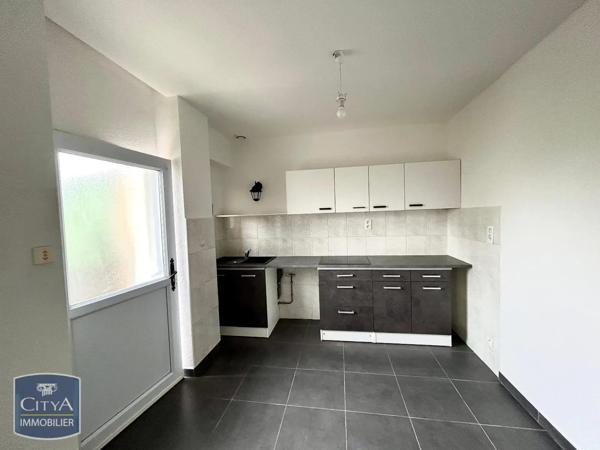Appartement à louer 3 pièces 62.57m² Bourg-en-Bresse (01000)