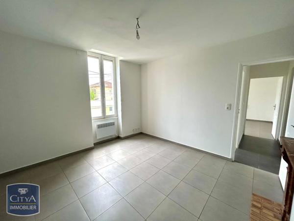 Appartement à louer 3 pièces 62.57m² Bourg-en-Bresse (01000)