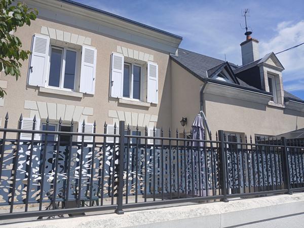 MAISON DE CARACTERE - MONTRICHARD - 140 m²