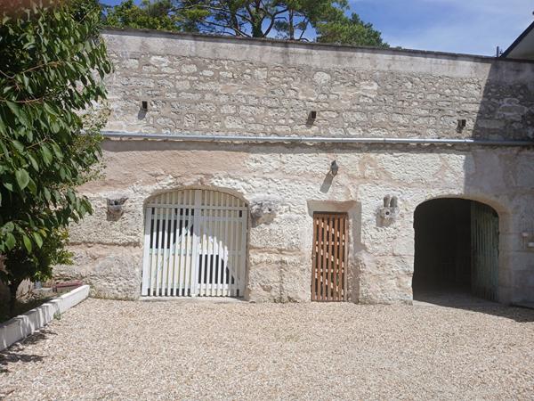 MAISON DE CARACTERE - MONTRICHARD - 140 m²