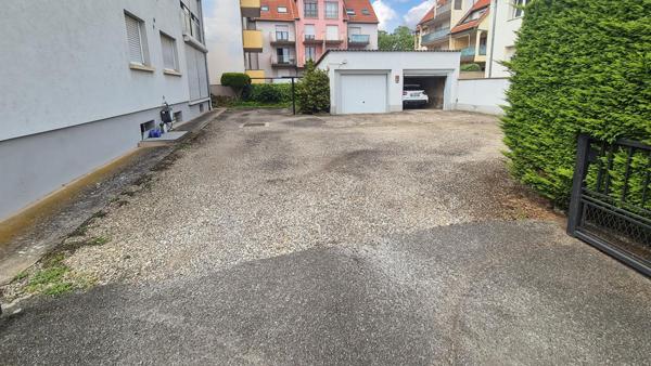 Appartement rénové de 97 m² avec balcon, jardin, terrasse, garage et cave  Haguenau (67500)