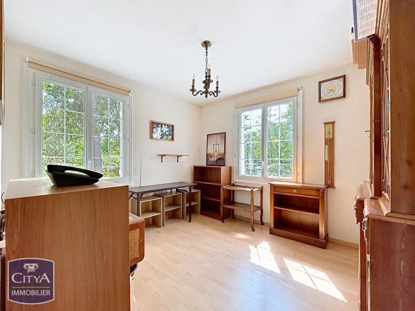 Maison à vendre 10 pièces 216m² Orléans (45100)