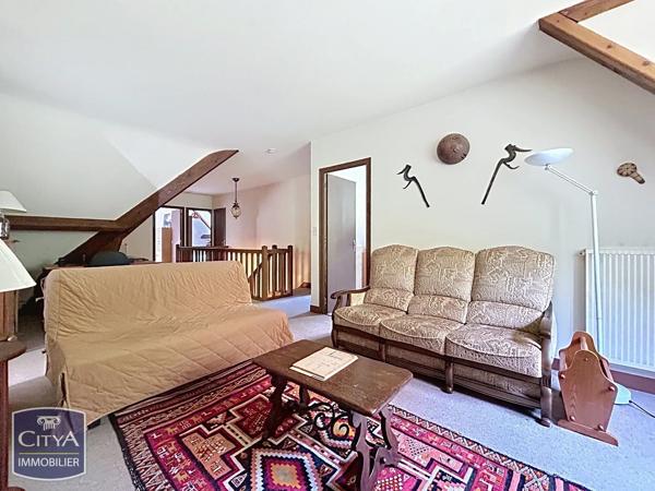 Maison à vendre 10 pièces 216m² Orléans (45100)