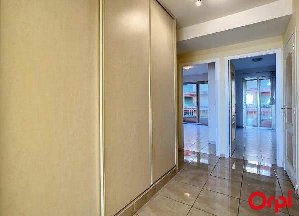 Appartement à vendre    3 pièces • 64,60 m2 Menton