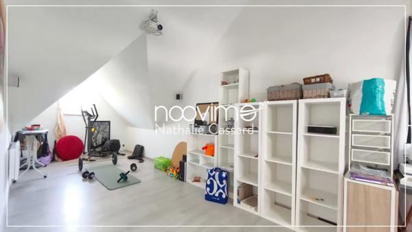 Maison mitoyenne 111 m2 4 Chambres sur 450 m2 avec Garage