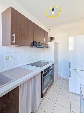 Appartement Tours 3 pièces - Terasse - Proche TRAM 3 Rivières