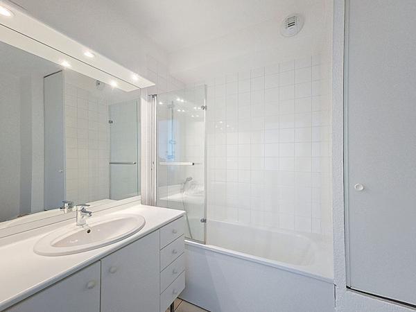 Appartement Tours 3 pièces - Terasse - Proche TRAM 3 Rivières