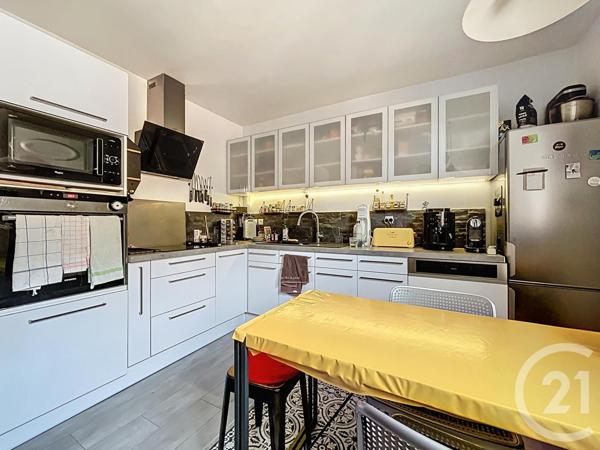 Appartement F4 à vendre  4 pièces - 87,52 m2 CHARTRES - 28