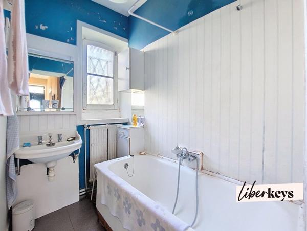 Dinard – Secteur Pionnière / Corbières – Maison en pierre avec jardin clos à deux pas de la plage