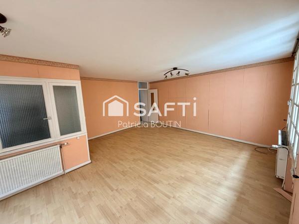 IMMEUBLE CENTRE VILLE A NIORT 150 m2 A RENOVER