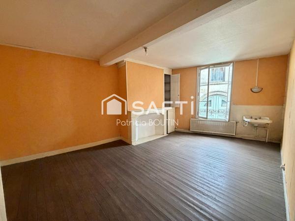 IMMEUBLE CENTRE VILLE A NIORT 150 m2 A RENOVER