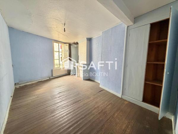 IMMEUBLE CENTRE VILLE A NIORT 150 m2 A RENOVER