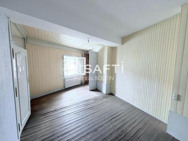 IMMEUBLE CENTRE VILLE A NIORT 150 m2 A RENOVER