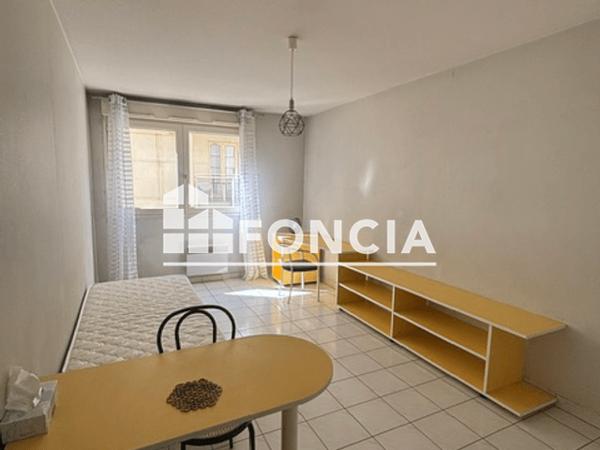 Location Studio meublé 23.2 m² - BAT. A - 28 PLACE DE SPARTE Montpellier 34000