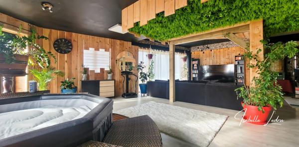 Immeuble à vendre 10 pièces de 295 m²