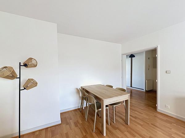 A LOUER T3 meublé avec parking 74 m² ANGERS GARE