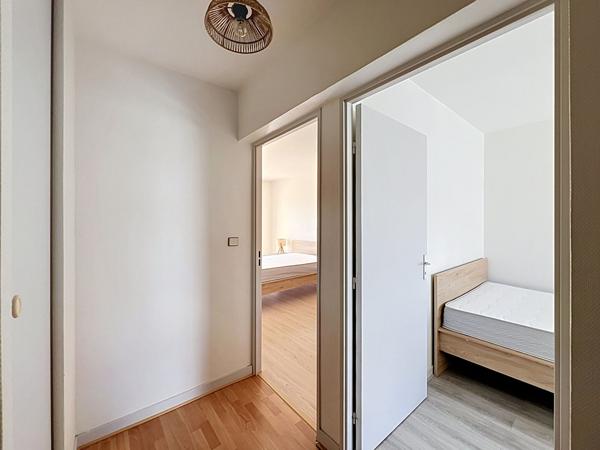 A LOUER T3 meublé avec parking 74 m² ANGERS GARE
