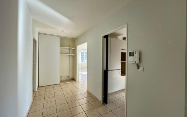 Appartement à vendre    5 pièces • 111 m2 Lyon 3