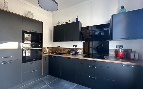 Appartement à vendre    3 pièces • 50,59 m2 Nice