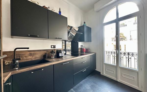 Appartement à vendre    3 pièces • 50,59 m2 Nice