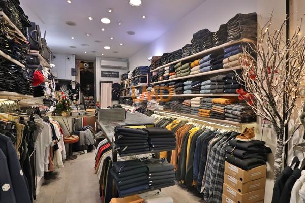 Magasin Prêt à Porter et Tous commerces - Port de Bandol