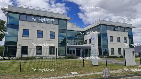 BUREAUX A LOUER - PESSAC
