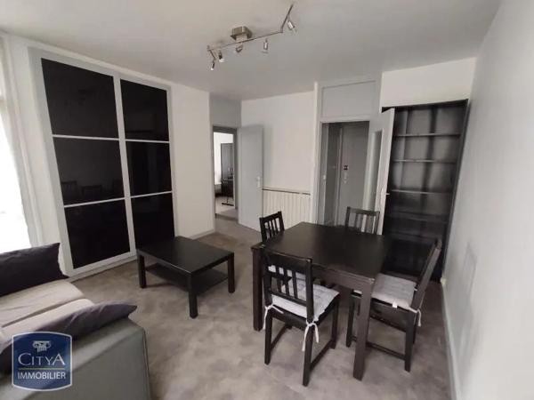 Appartement à louer 3 pièces 55m² Lyon (69008)