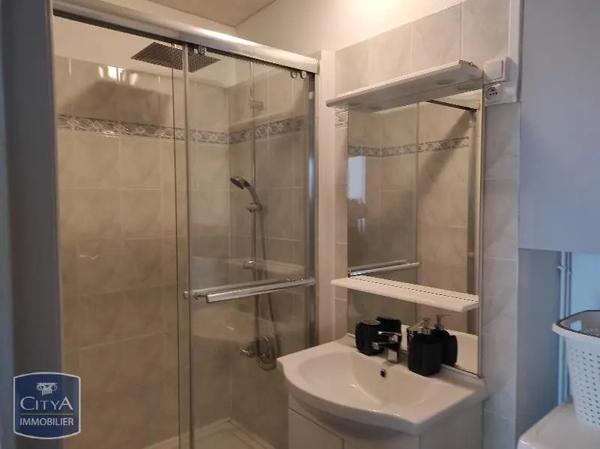 Appartement à louer 3 pièces 55m² Lyon (69008)