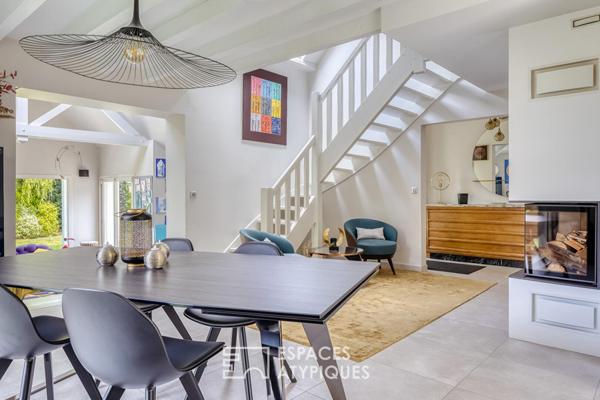 Maison familiale avec extension contemporaine et jardin paysager