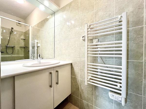 Appartement T4 de 117 m² avec 2 terrasses, garage et accessibilité PMR