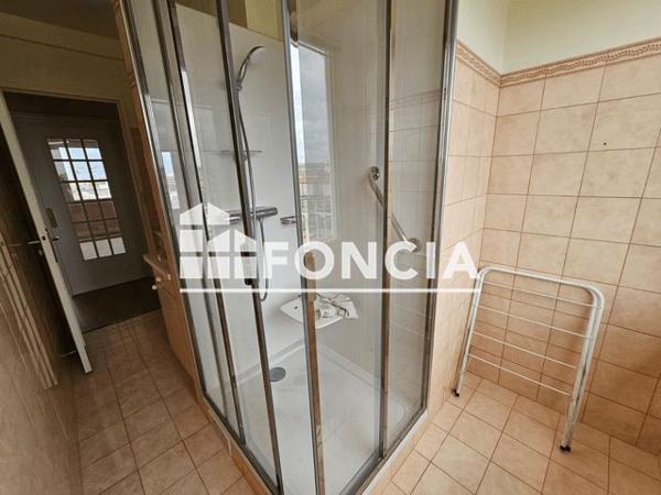 Location Appartement 4 pièces 69.64 m² - 11 ALLEE JACQUES BAINVILLE Vincennes 94300