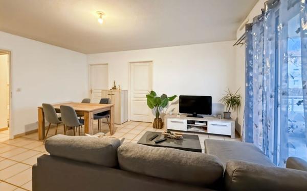 Appartement à louer    3 pièces •  Saint-Pierre-du-Mont