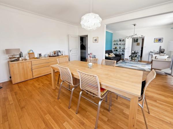 Dept de la Vienne (86) Maison contemporaine de 160 m² – Quartier recherché à l'est de la ville