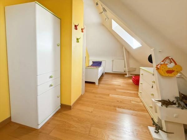 Dept de la Vienne (86) Maison contemporaine de 160 m² – Quartier recherché à l'est de la ville