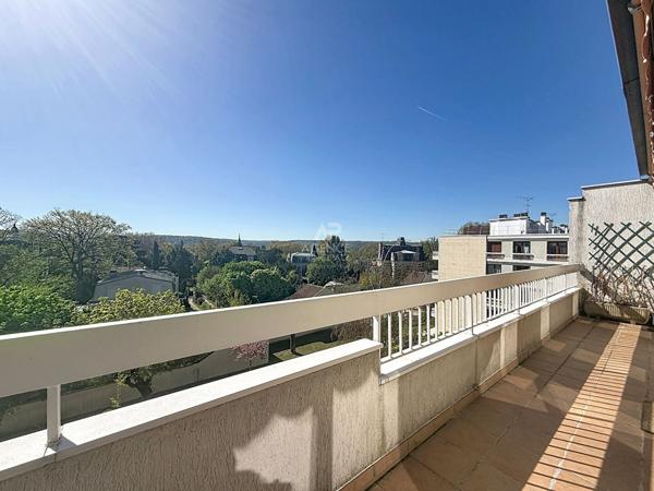 Appartement Terrasse Chatou 4 pièce(s) 91 m2 €550 000 ** - Référence 162078