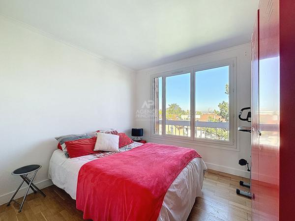 Appartement Terrasse Chatou 4 pièce(s) 91 m2 €550 000 ** - Référence 162078