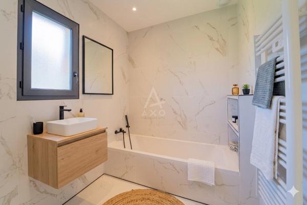 Maison contemporaine 2025 – 5 pièces – 134 m² – Terrain 1 465 m²
