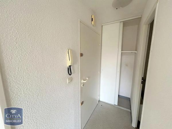 Appartement à louer 1 pièce 17.9m²