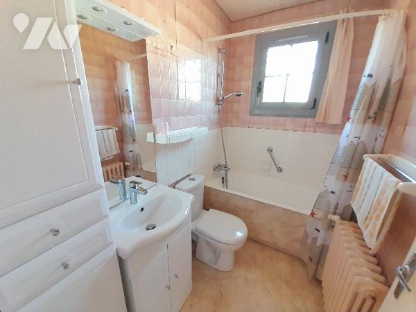 VOUNEUIL SOUS BIARD, Bourg, Maison de 5 pièces