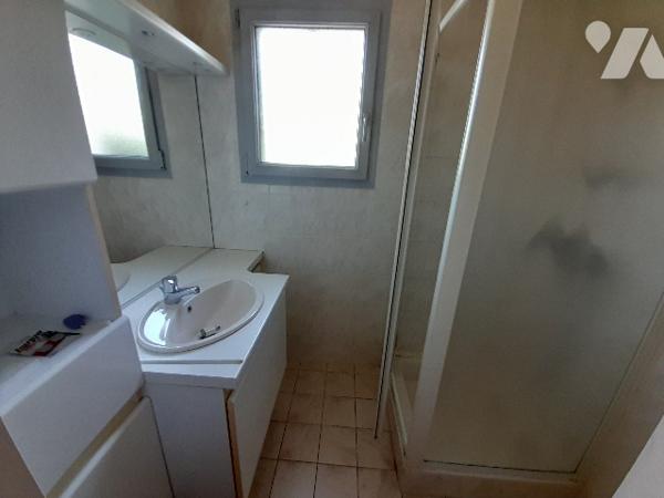 VOUNEUIL SOUS BIARD, Bourg, Maison de 5 pièces