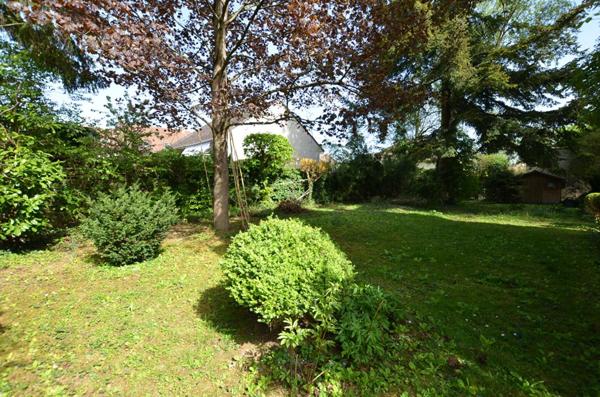 Terrain Constructible  de 361 m2 en lot Avant