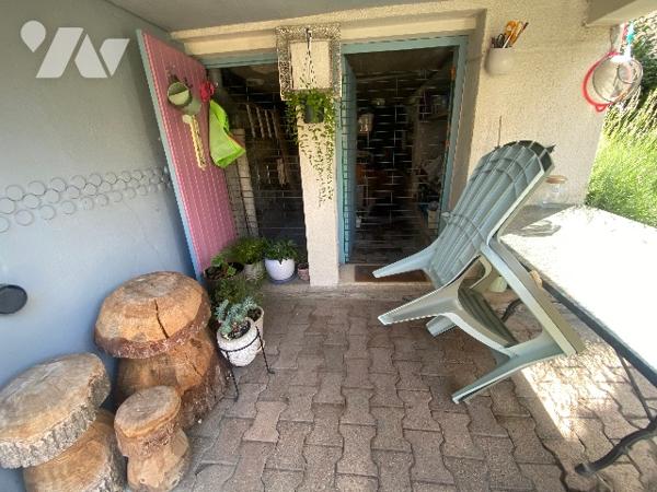 Pour amoureux de la nature, maison de 75m² habitables environ plus dépendances sur 295m² de jardin