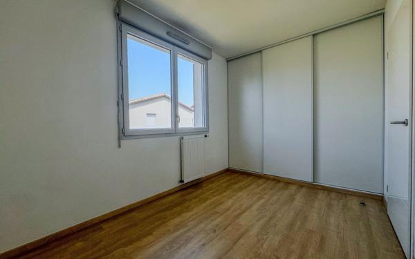 Maison à vendre    3 pièces • 70 m2 Castelginest