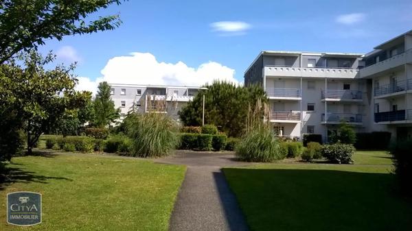 Appartement à louer 2 pièces 54.3m² Bègles (33130)